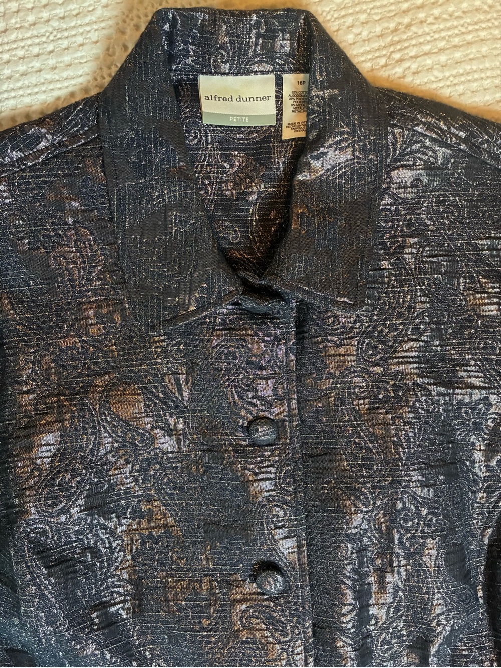 Alfred Dunner, Metallic Silver Gray Evening Jacket, Size 16P Petite - Picture 8 of 9